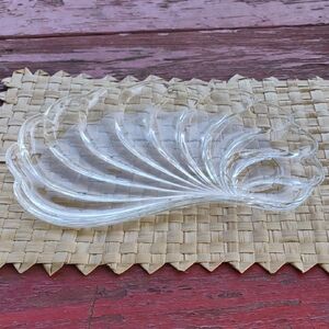 Vintage Glass Shell-Shaped Luncheon Plates